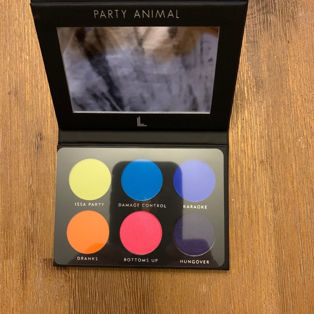 Laura Lee Party Animal Eye Shadow Palette NEW